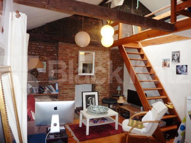 			NEW INSTRUCTION!, 2 Bedroom, 1 bath, 1 reception Flat			 Camden Road, CAMDEN